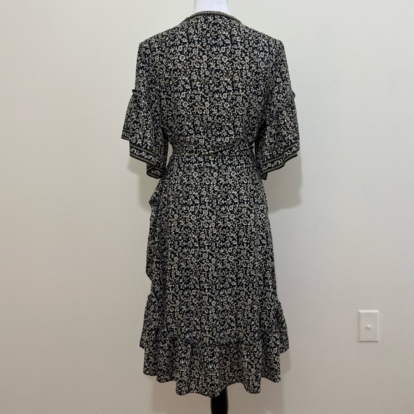 Max Studio || Women's Crepe Ruffle Sleeve Wrap Short Dress Sz - Picture 4 of 6